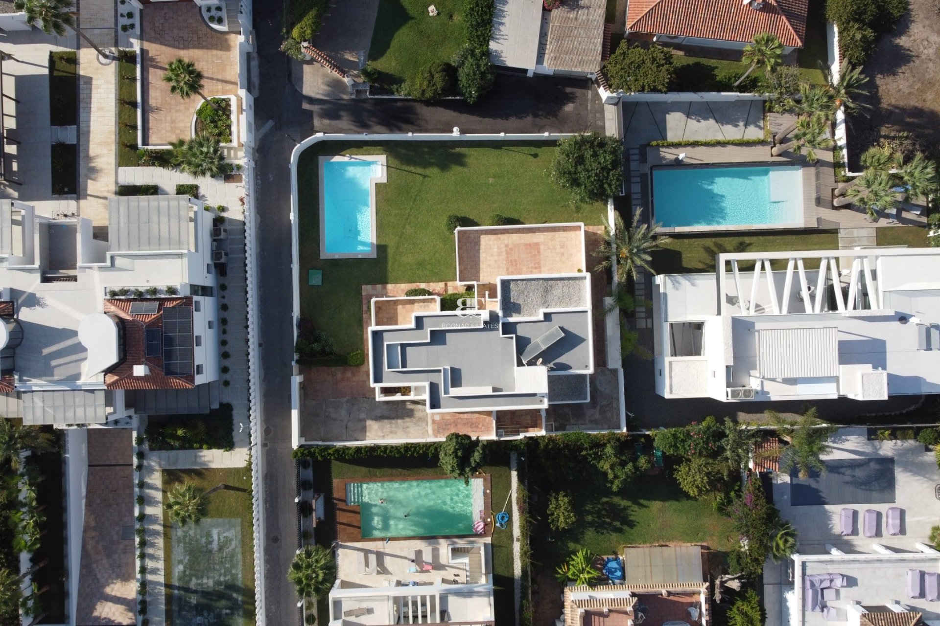 Wiederverkauf - Villa -
Marbella - Las Chapas