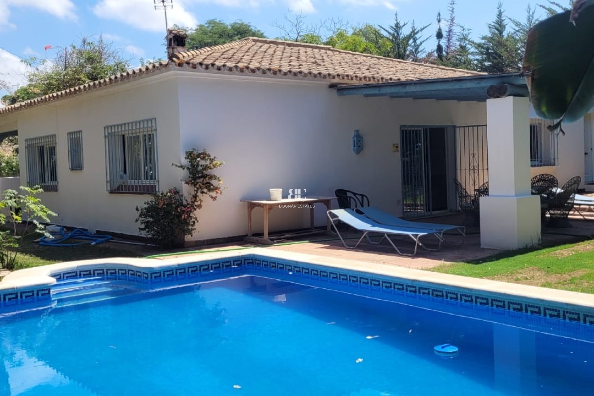 Wiederverkauf - Villa -
Marbella - Las Chapas