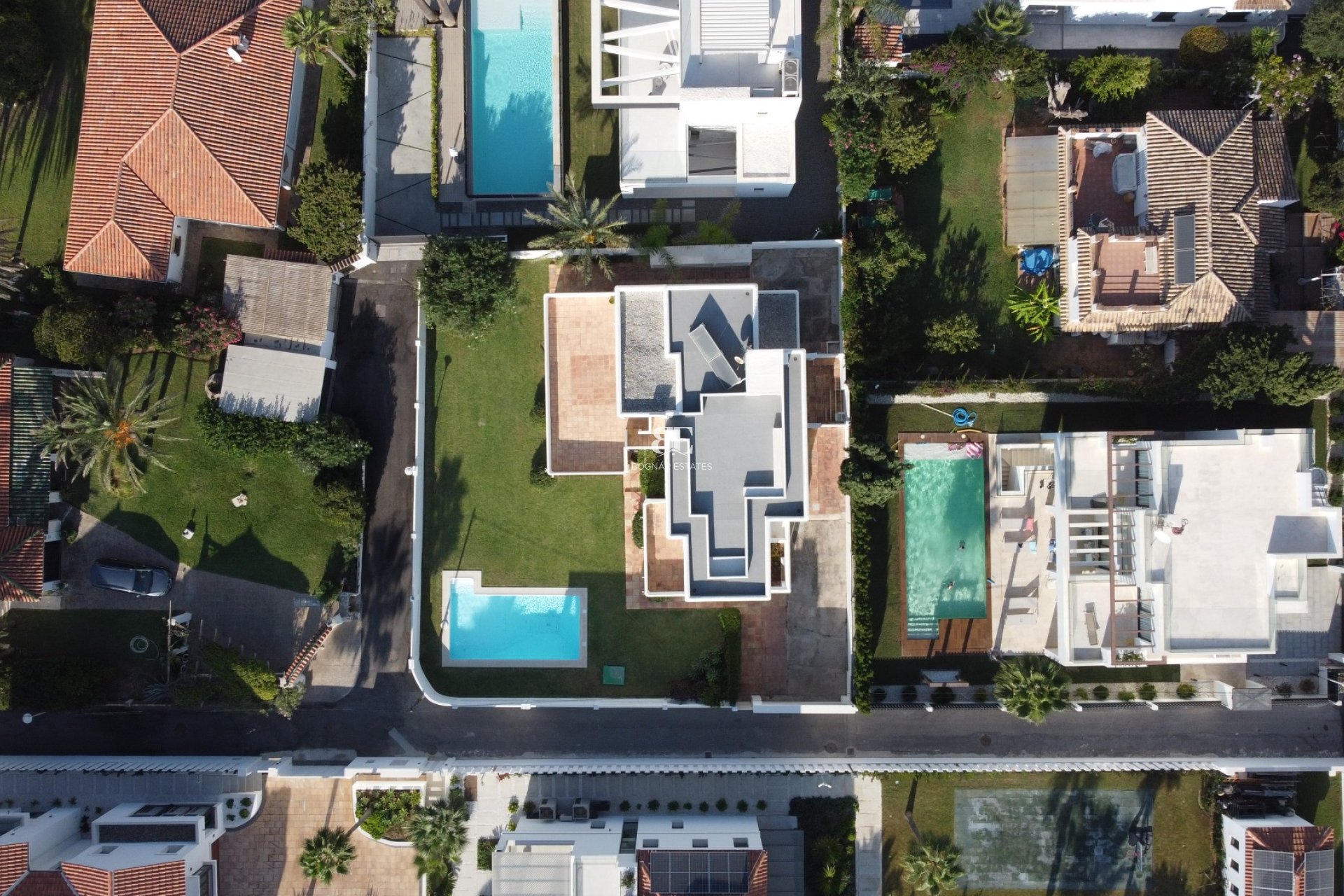 Wiederverkauf - Villa -
Marbella - Las Chapas