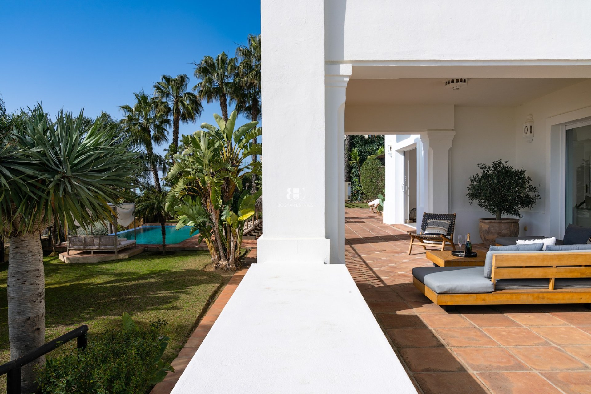 Wiederverkauf - Villa -
Marbella - Los Monteros