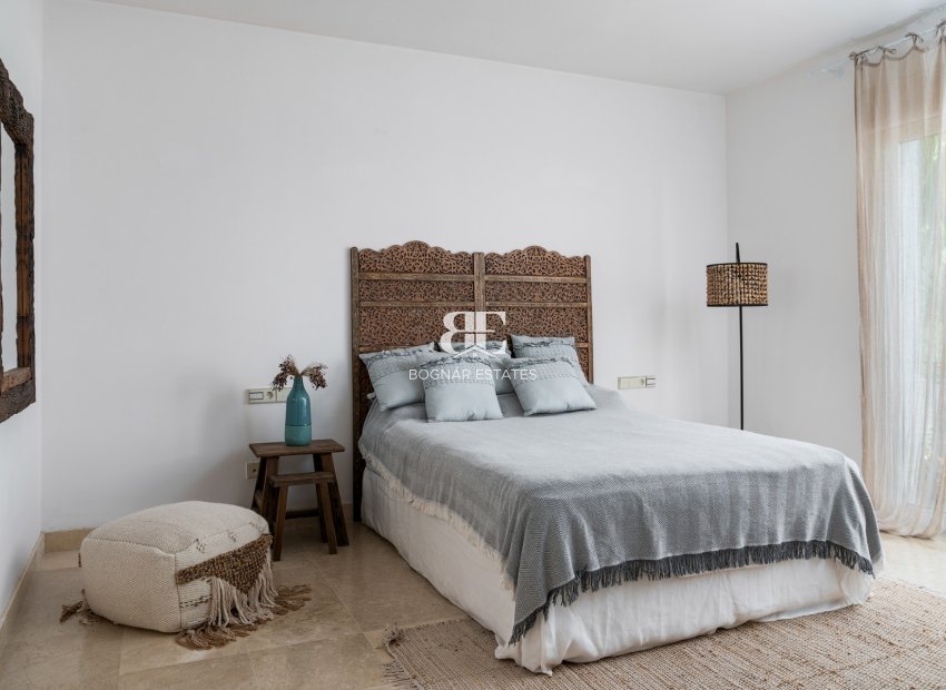 Wiederverkauf - Villa -
Marbella - Los Monteros