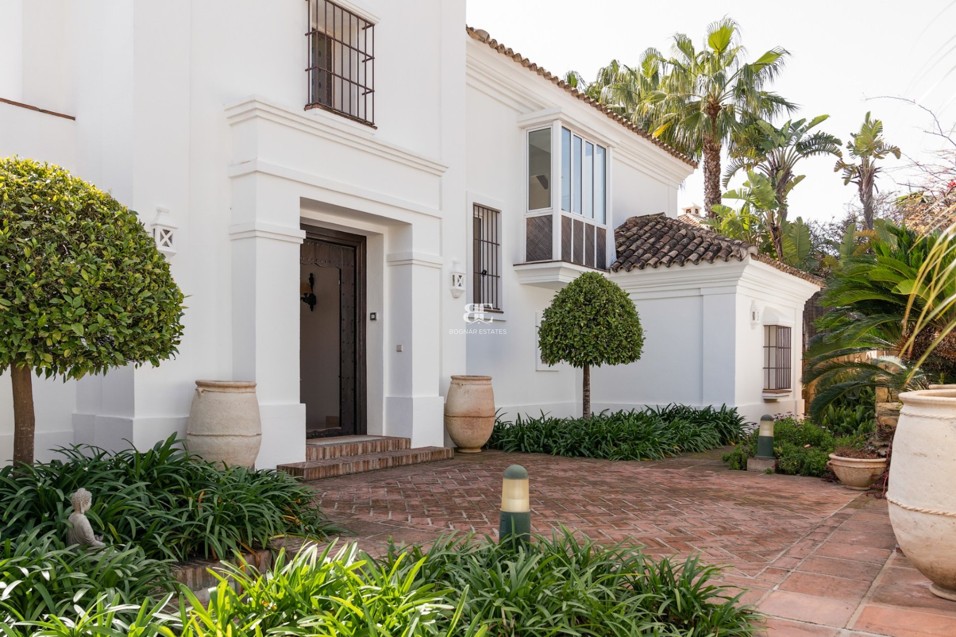 Wiederverkauf - Villa -
Marbella - Los Monteros