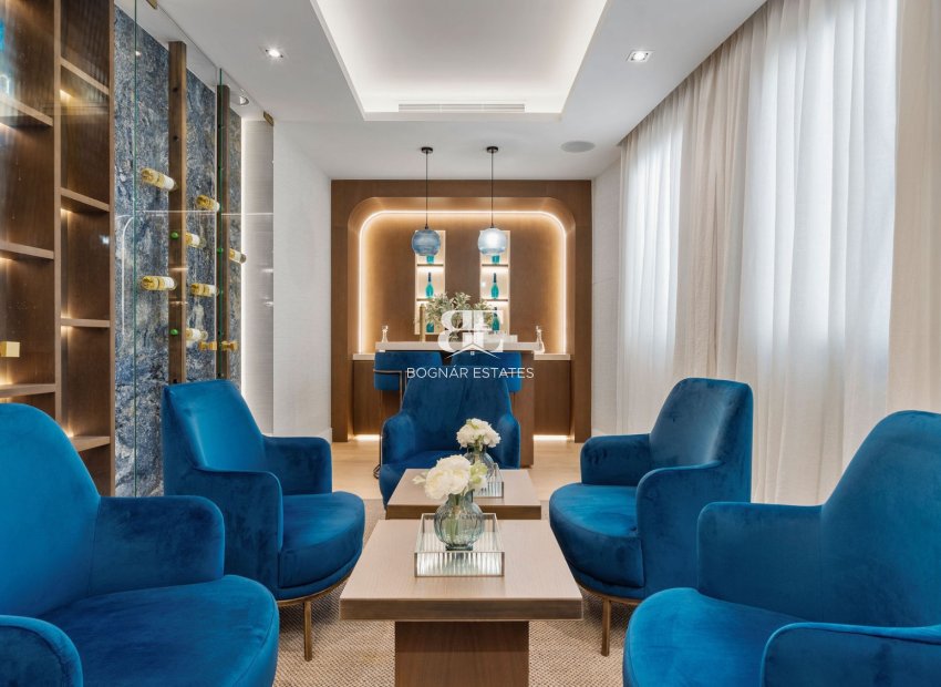 Wiederverkauf - Villa -
Marbella - Los Naranjos de Marbella