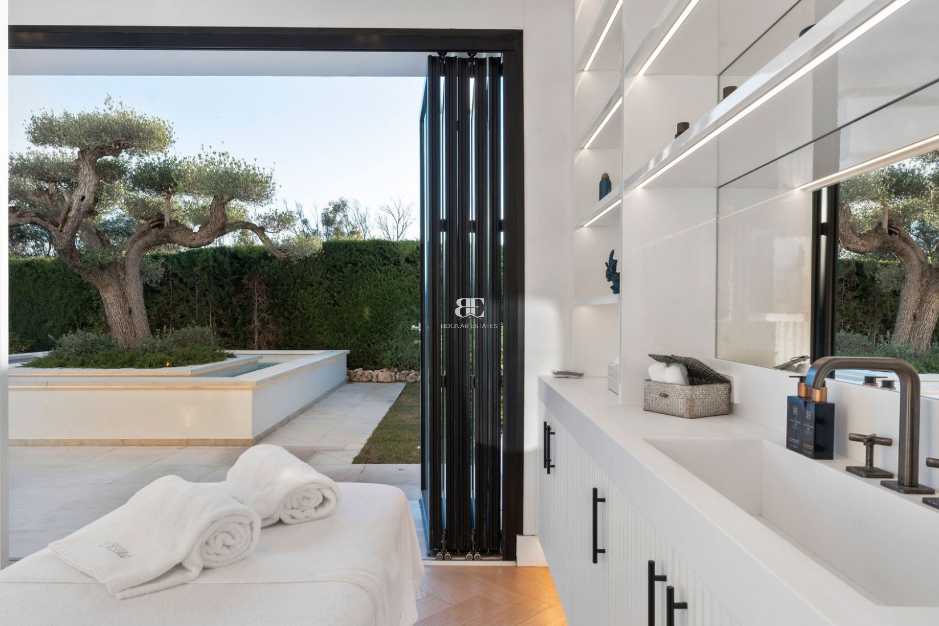 Wiederverkauf - Villa -
Marbella - Los Naranjos de Marbella