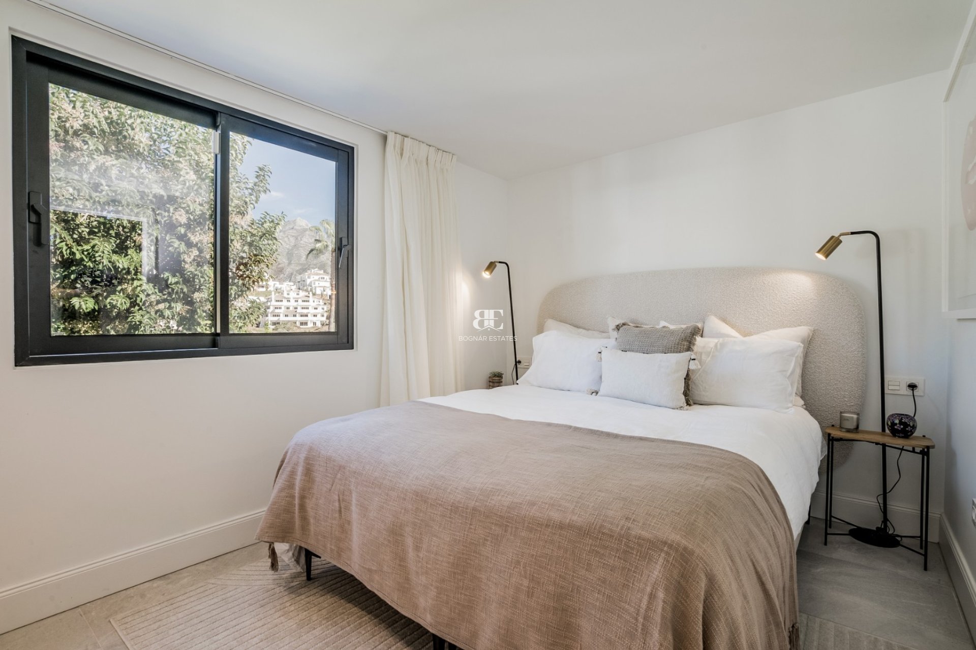 Wiederverkauf - Villa -
Marbella - Los Naranjos de Marbella