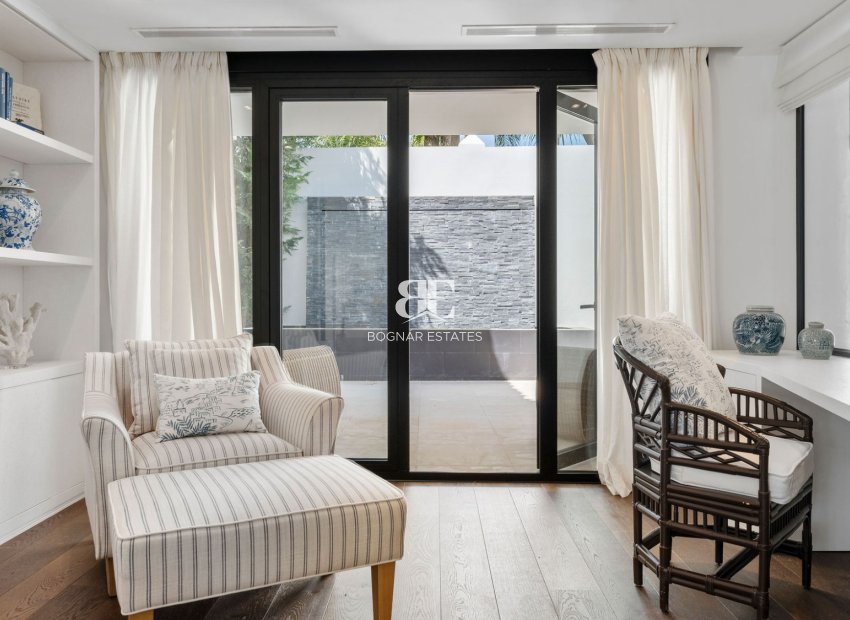 Wiederverkauf - Villa -
Marbella - Los Naranjos de Marbella