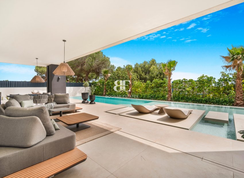 Wiederverkauf - Villa -
Marbella - Nagueles