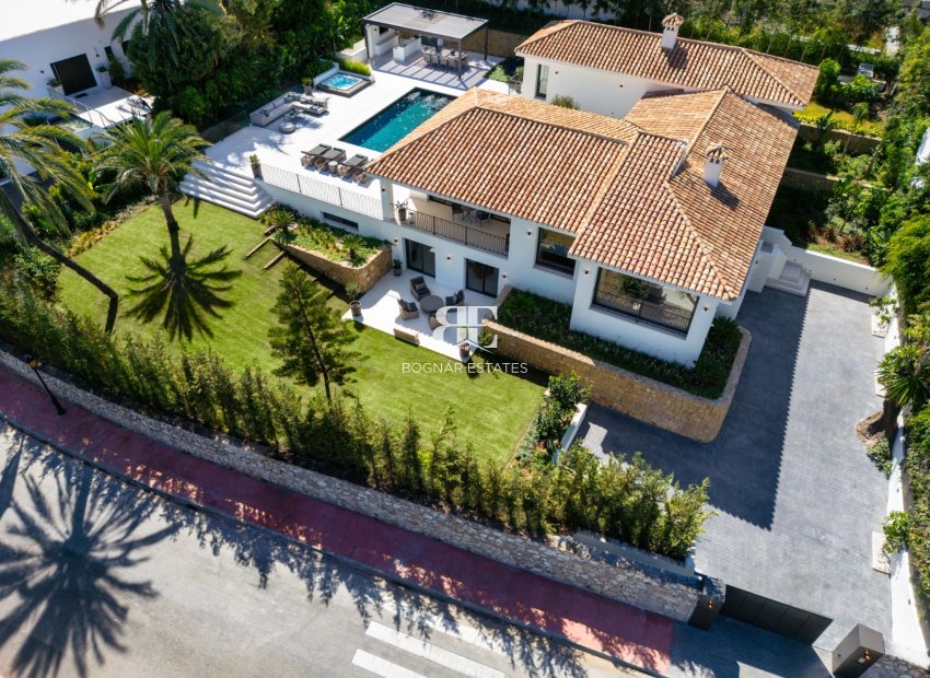 Wiederverkauf - Villa -
Marbella - Nueva Andalucía