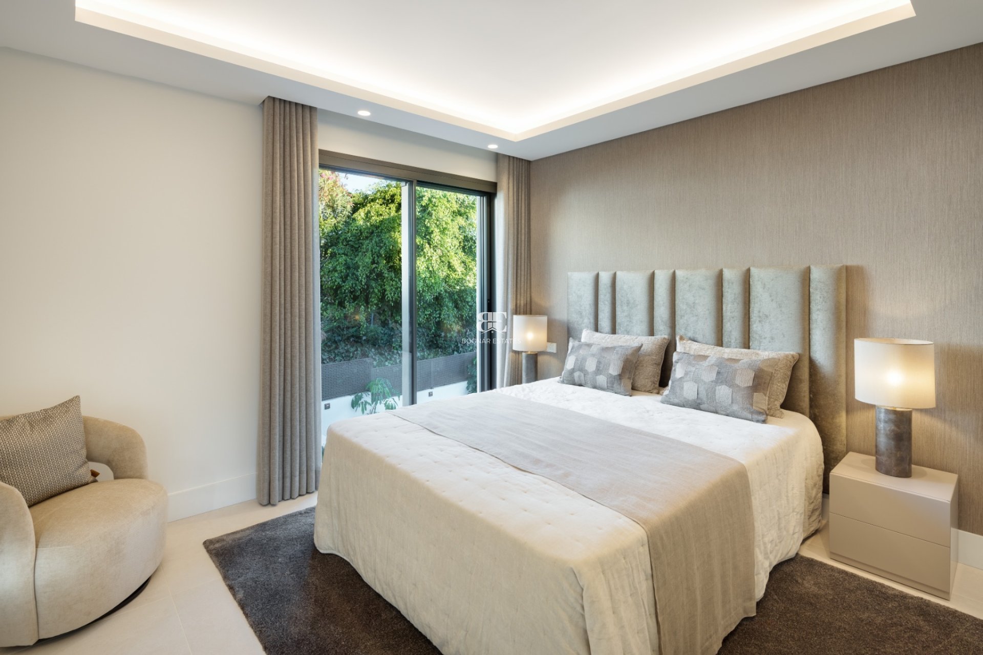 Wiederverkauf - Villa -
Marbella - Nueva Andalucía