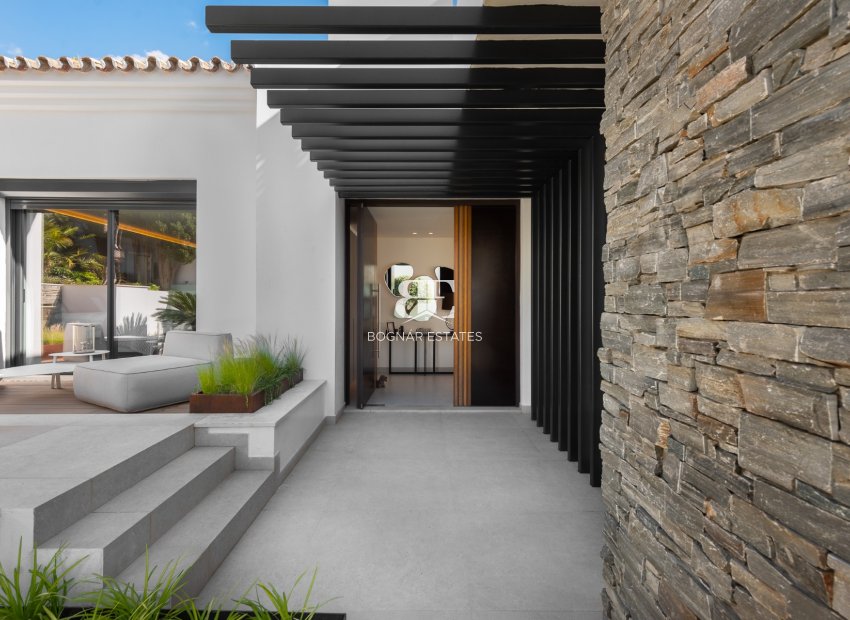 Wiederverkauf - Villa -
Marbella - Nueva Andalucía