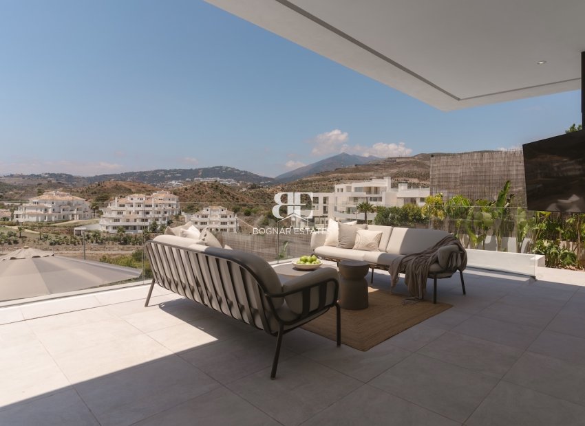 Wiederverkauf - Villa -
Marbella - Nueva Andalucía