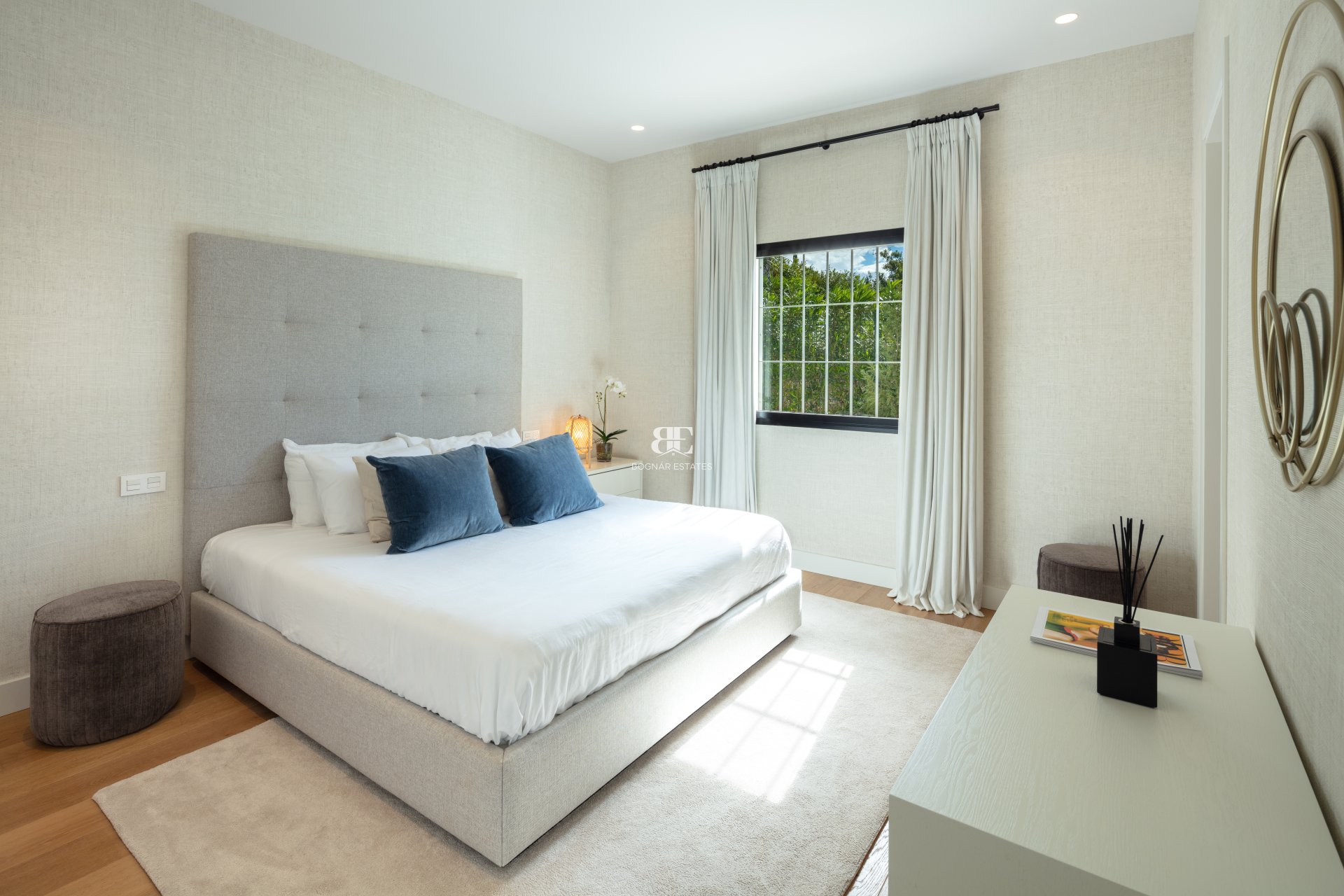 Wiederverkauf - Villa -
Marbella - Nueva Andalucía