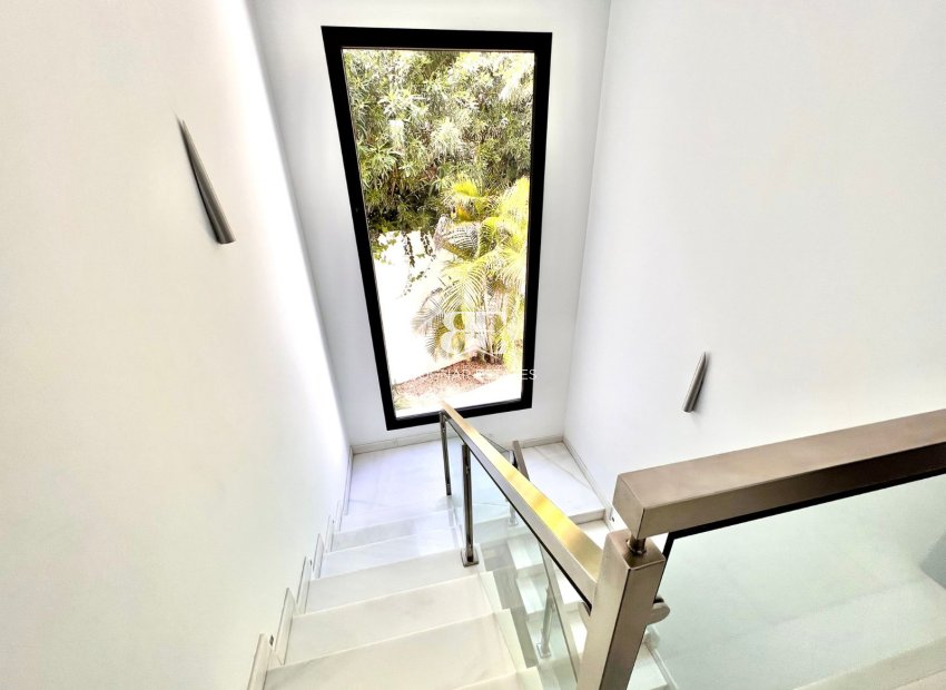 Wiederverkauf - Villa -
Marbella - Nueva Andalucía