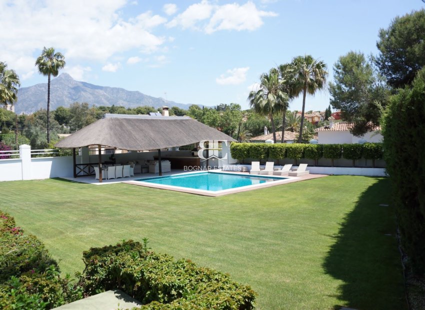 Wiederverkauf - Villa -
Marbella - Nueva Andalucía