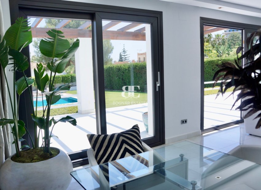 Wiederverkauf - Villa -
Marbella - Nueva Andalucía