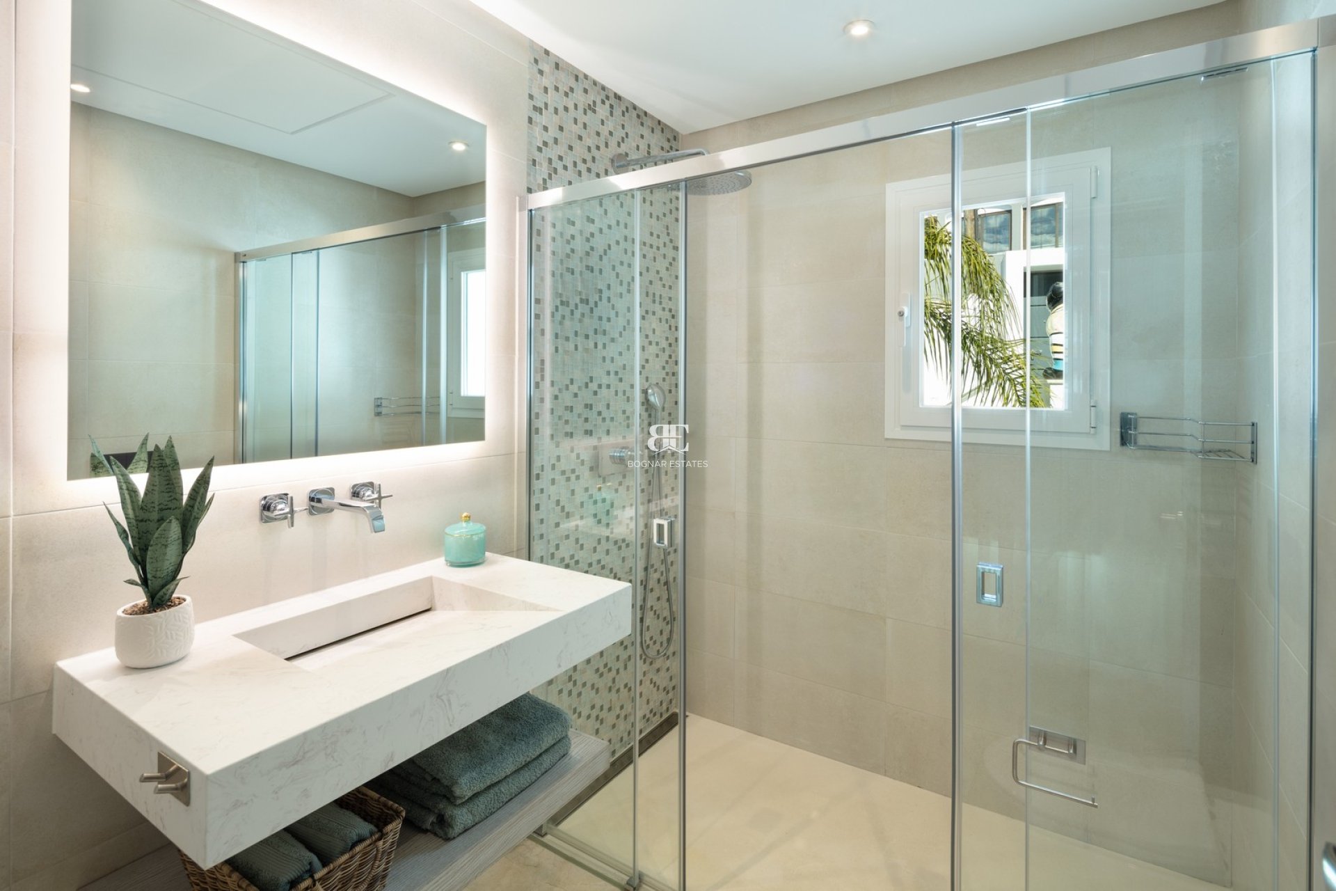 Wiederverkauf - Villa -
Marbella - Nueva Andalucía