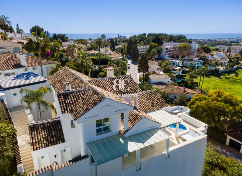 Wiederverkauf - Villa -
Marbella - Nueva Andalucía