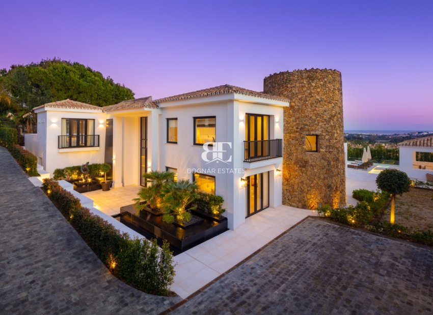 Wiederverkauf - Villa -
Marbella - Nueva Andalucía