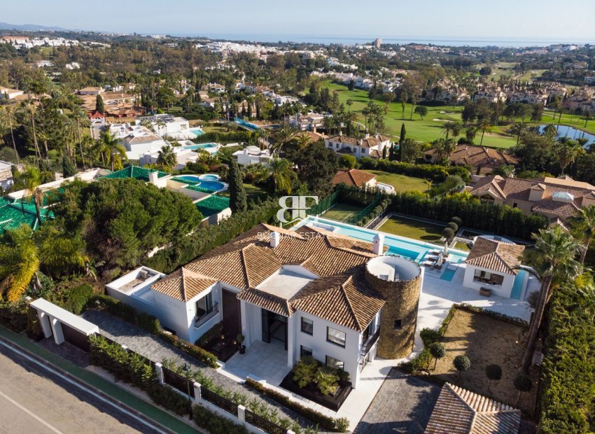 Wiederverkauf - Villa -
Marbella - Nueva Andalucía