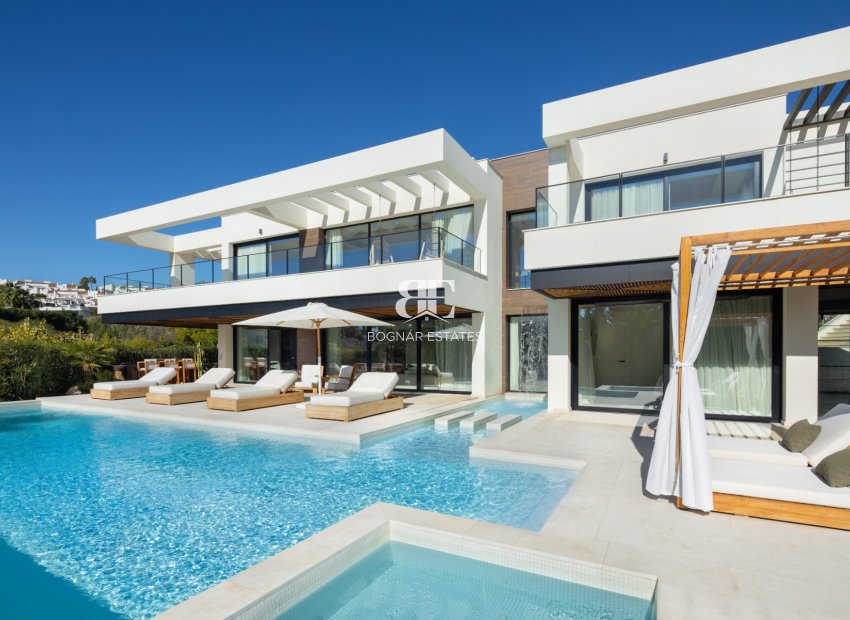 Wiederverkauf - Villa -
Marbella - Nueva Andalucía