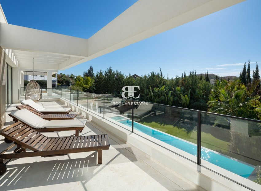 Wiederverkauf - Villa -
Marbella - Nueva Andalucía