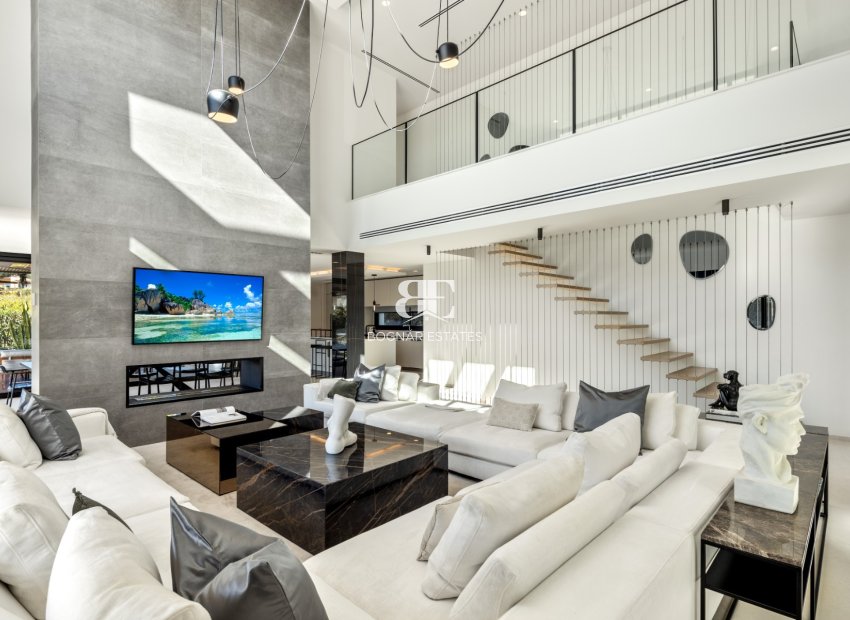 Wiederverkauf - Villa -
Marbella - Nueva Andalucía