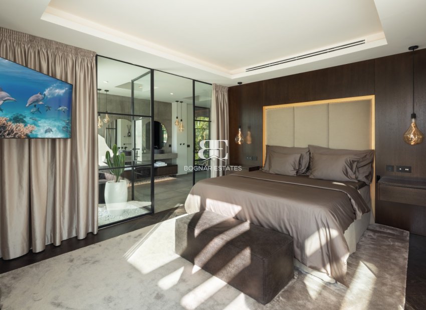 Wiederverkauf - Villa -
Marbella - Nueva Andalucía
