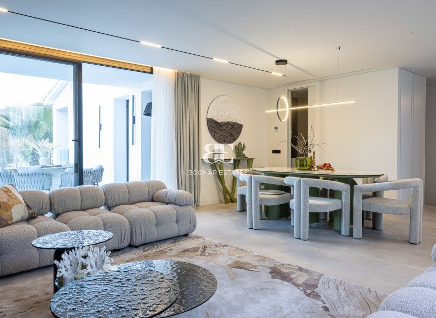 Wiederverkauf - Villa -
Marbella - Nueva Andalucía