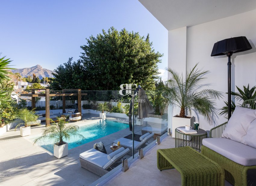 Wiederverkauf - Villa -
Marbella - Nueva Andalucía