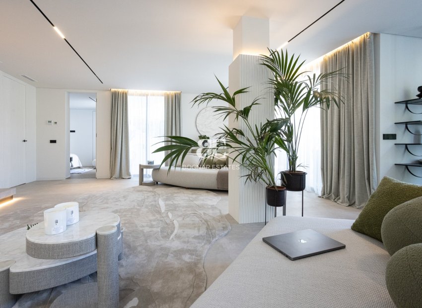 Wiederverkauf - Villa -
Marbella - Nueva Andalucía