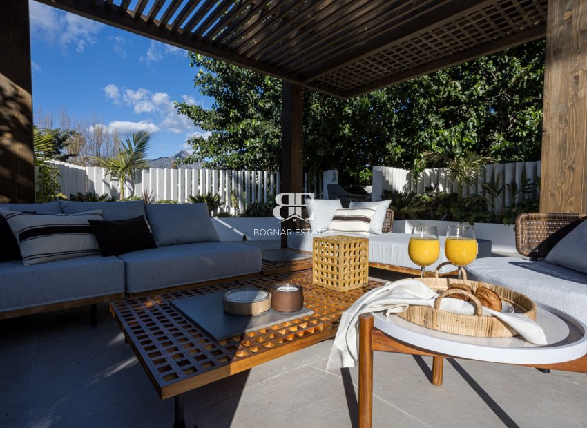 Wiederverkauf - Villa -
Marbella - Nueva Andalucía