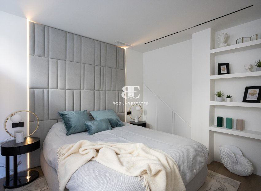 Wiederverkauf - Villa -
Marbella - Nueva Andalucía
