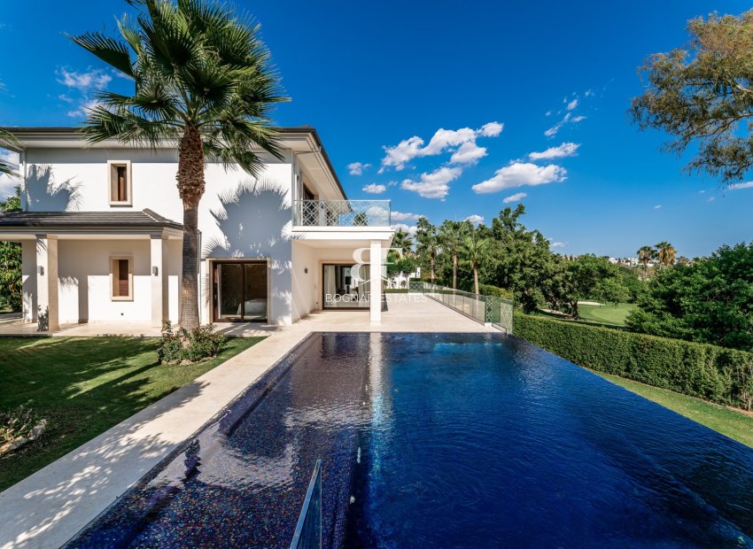 Wiederverkauf - Villa -
Marbella - Nueva Andalucía