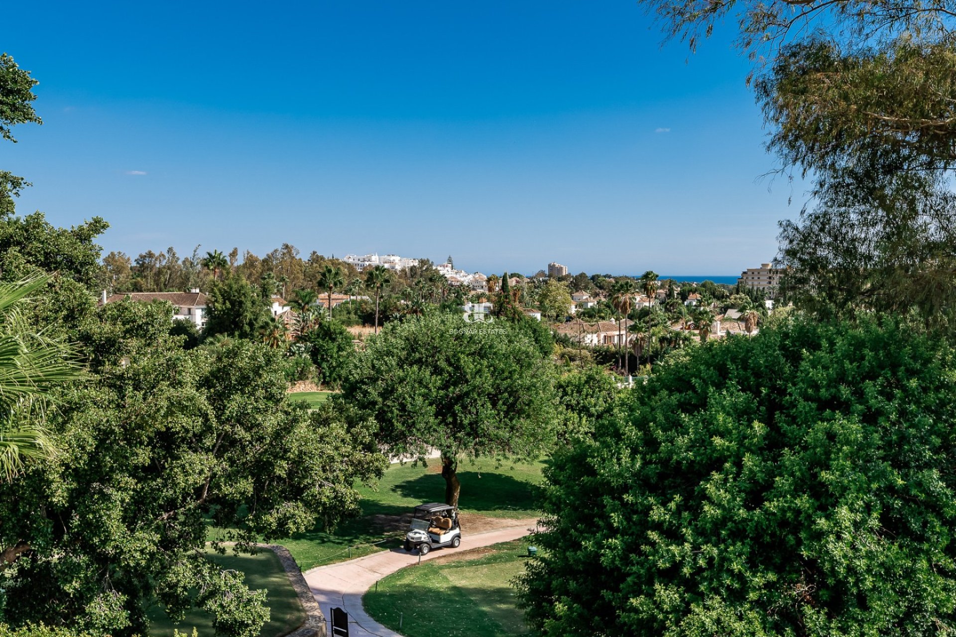 Wiederverkauf - Villa -
Marbella - Nueva Andalucía
