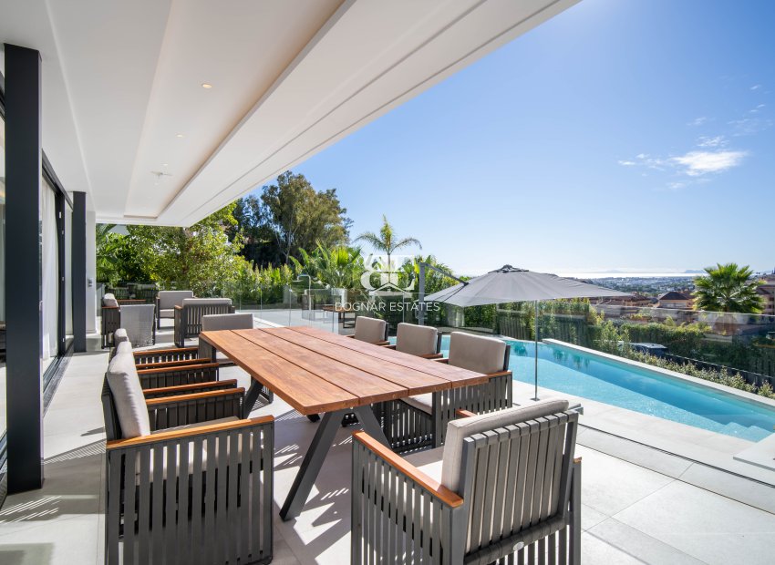 Wiederverkauf - Villa -
Marbella - Nueva Andalucía