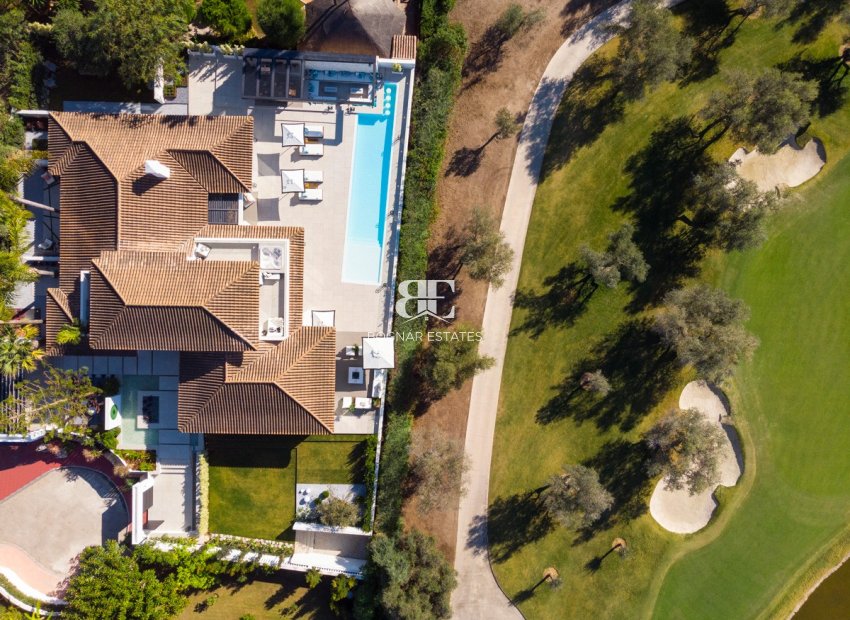 Wiederverkauf - Villa -
Marbella - Nueva Andalucía