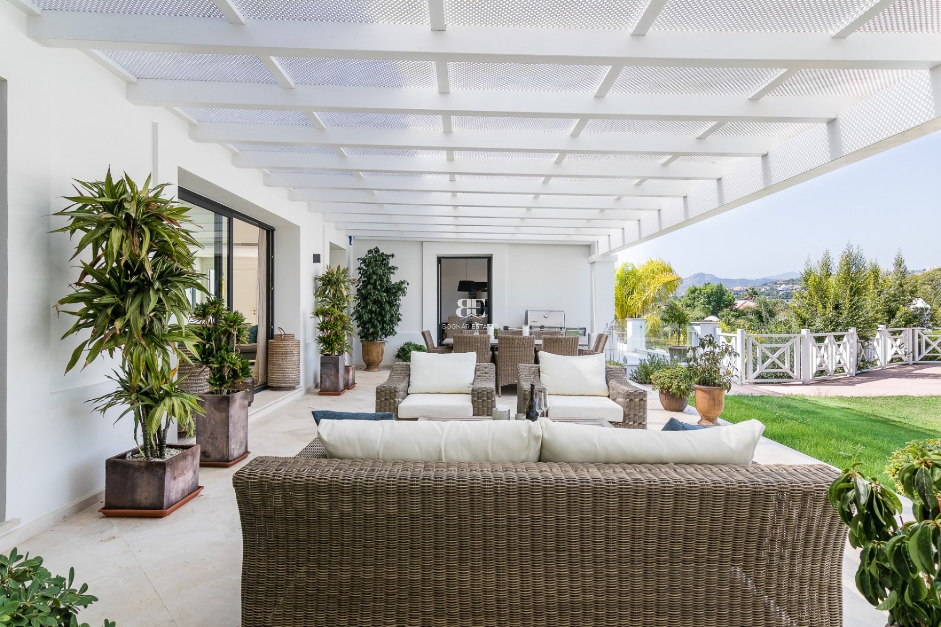 Wiederverkauf - Villa -
Marbella - Nueva Andalucía