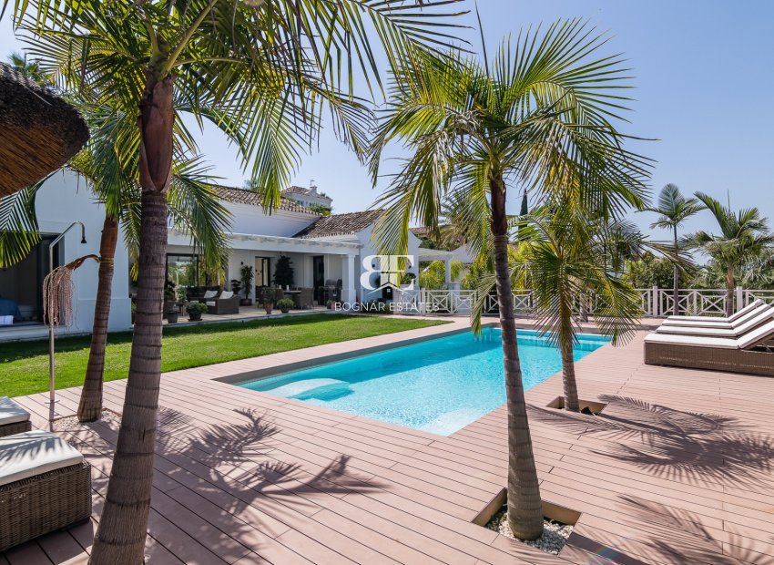 Wiederverkauf - Villa -
Marbella - Nueva Andalucía