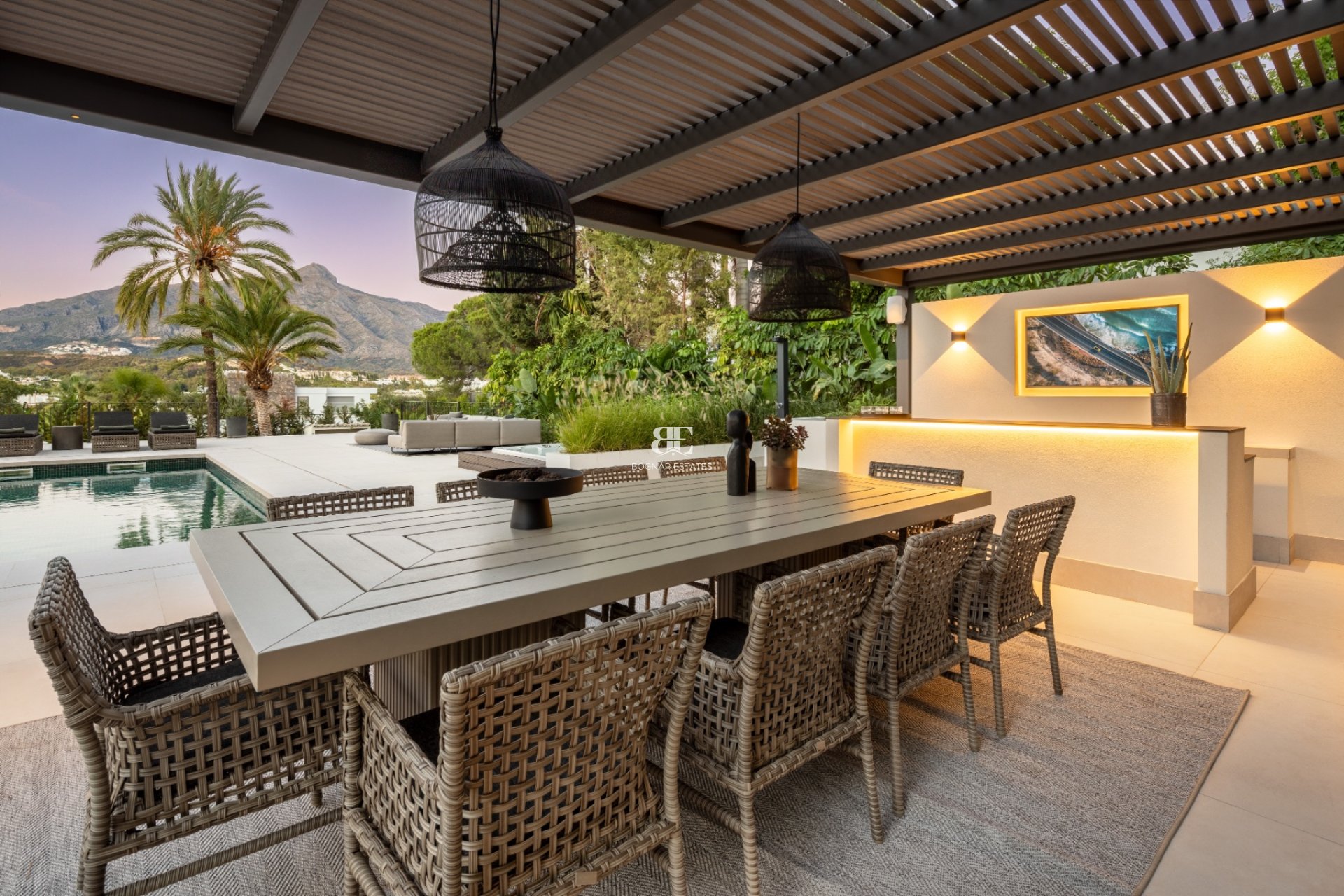 Wiederverkauf - Villa -
Marbella - Nueva Andalucía