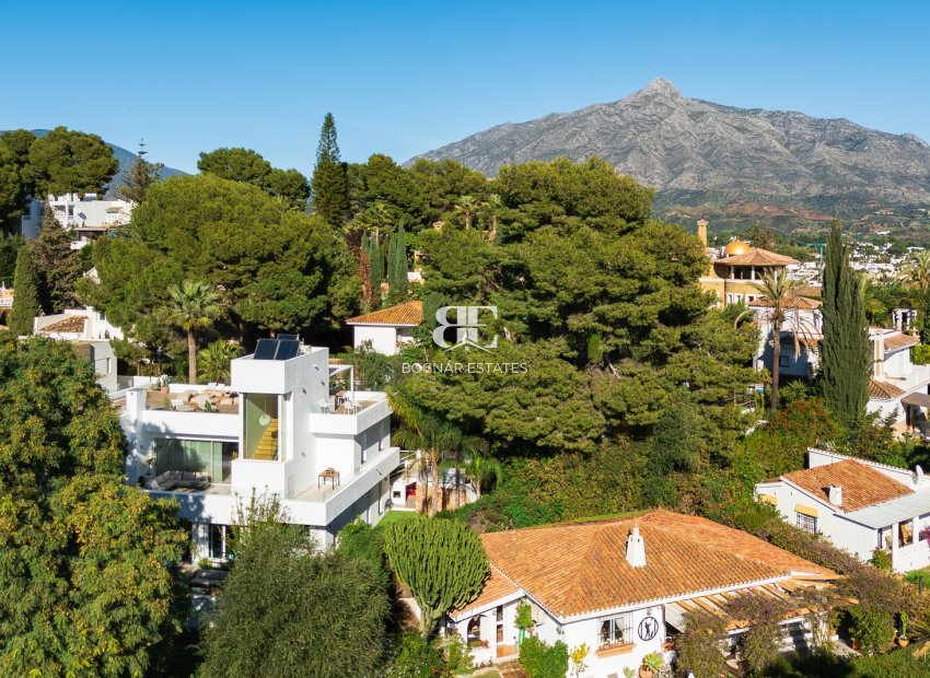Wiederverkauf - Villa -
Marbella - Nueva Andalucía