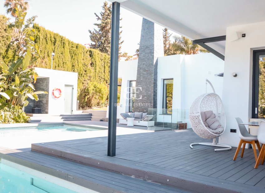 Wiederverkauf - Villa -
Marbella - Nueva Andalucía