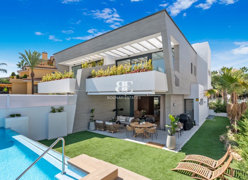 Wiederverkauf - Villa -
Marbella - Puerto Banús