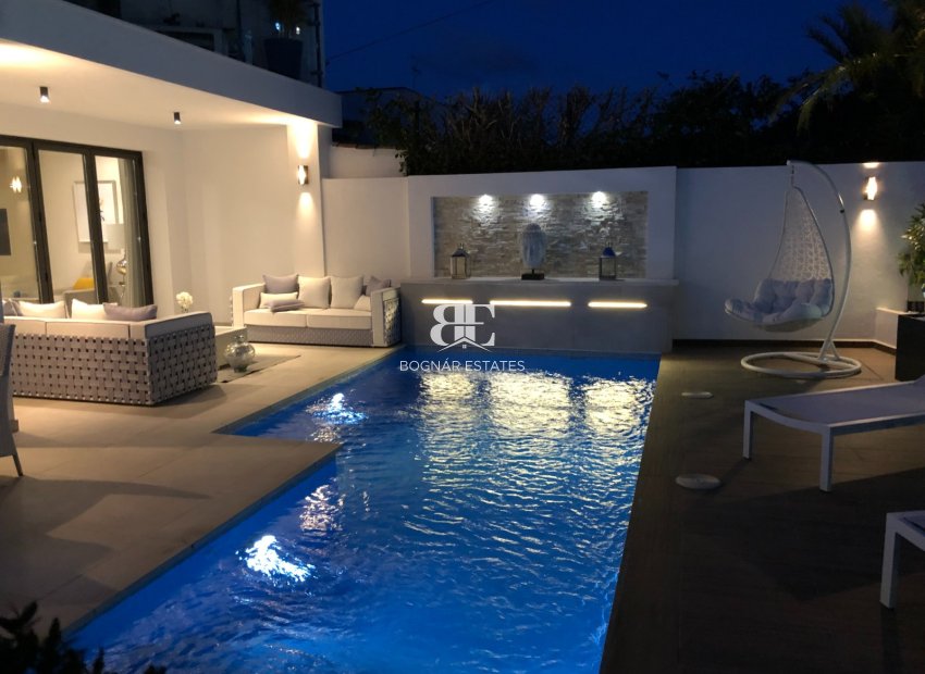 Wiederverkauf - Villa -
Marbella - San Pedro de Alcantara
