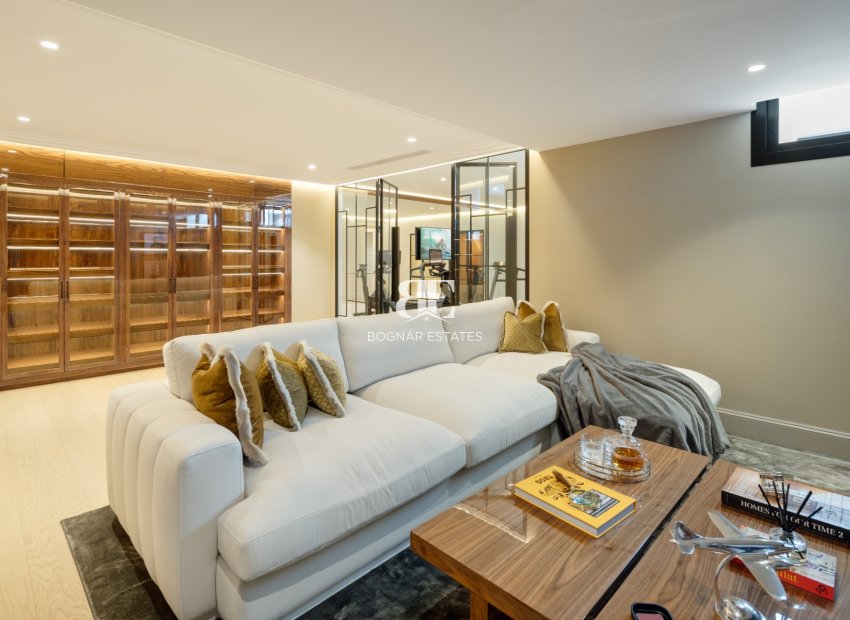 Wiederverkauf - Villa -
Marbella - Sierra Blanca