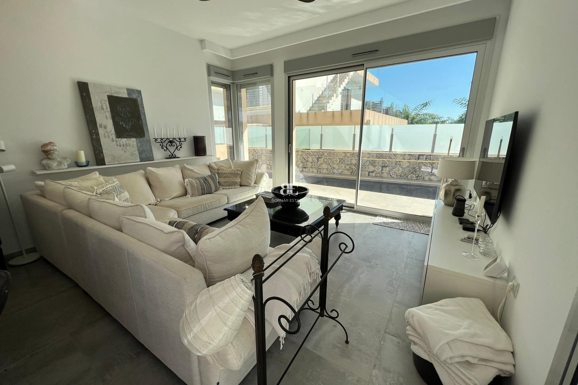 Wiederverkauf - Villa -
Mil Palmeras - Costa Blanca