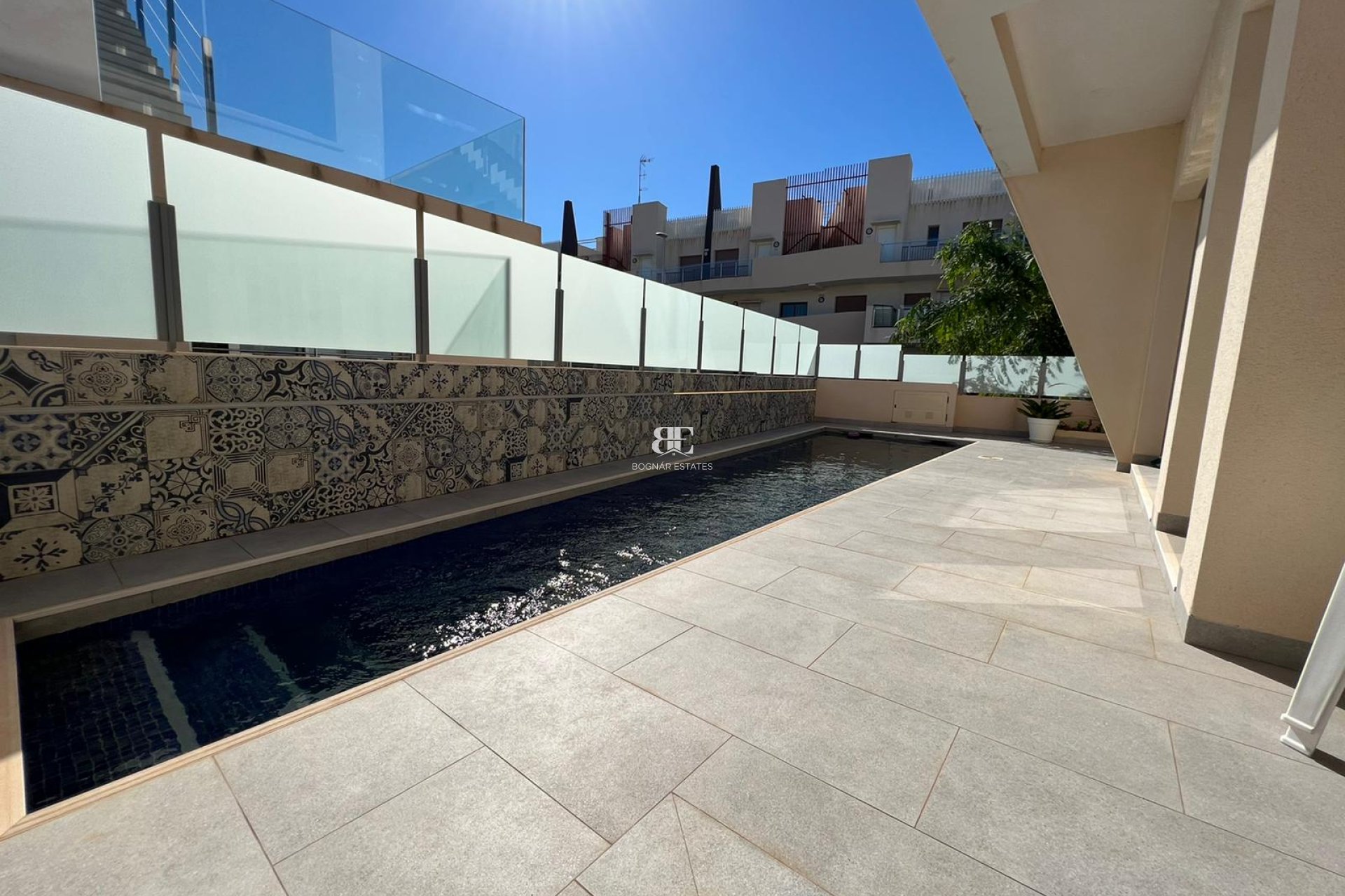 Wiederverkauf - Villa -
Mil Palmeras - Costa Blanca