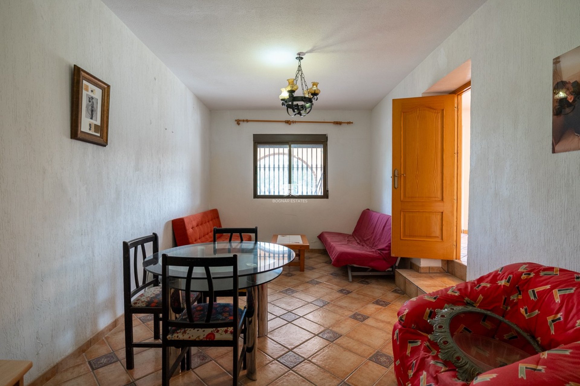 Wiederverkauf - Villa -
Monóvar - Monovar
