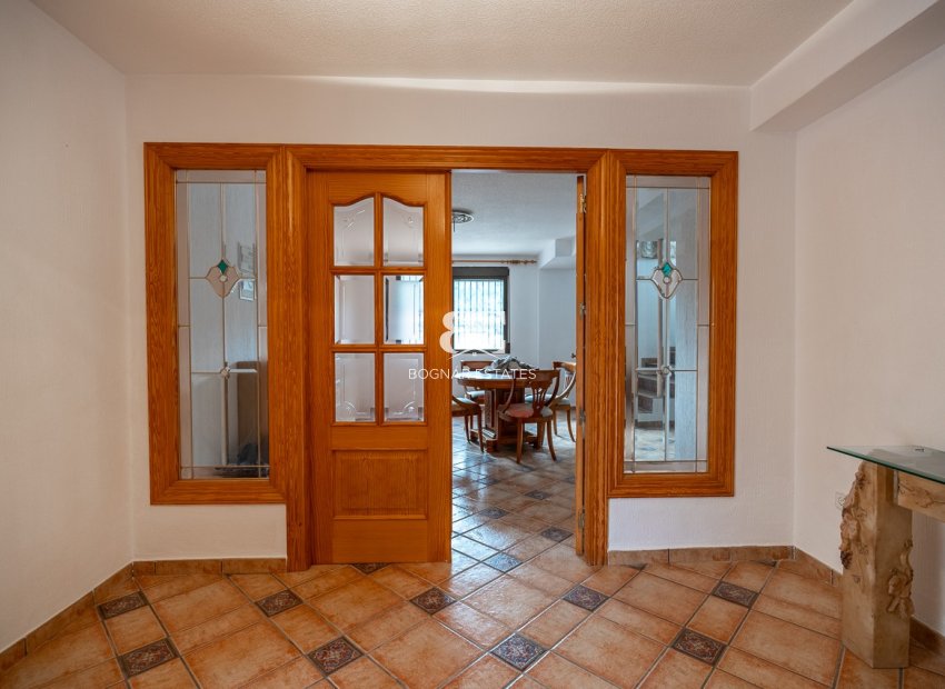 Wiederverkauf - Villa -
Monóvar - Monovar
