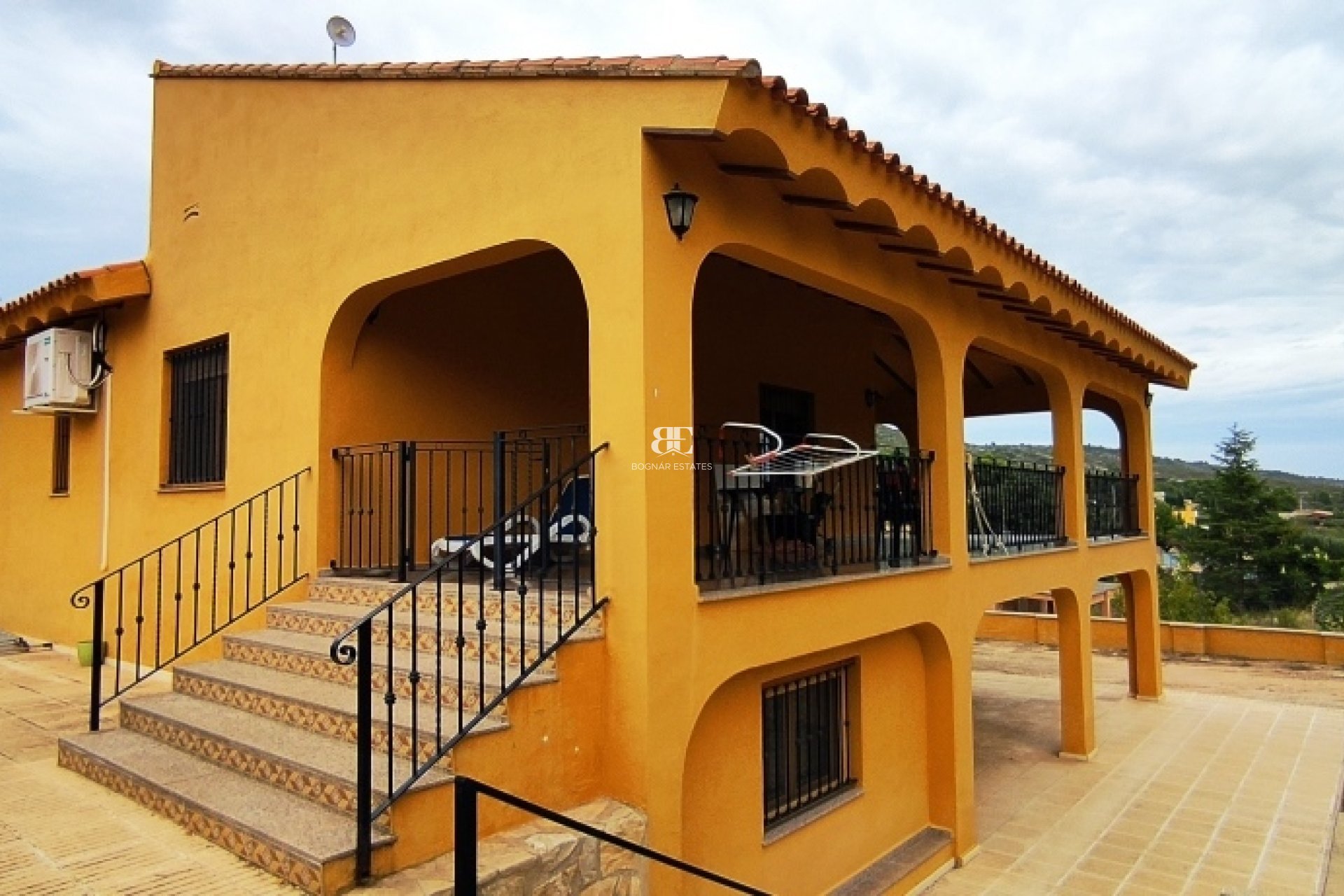 Wiederverkauf - Villa -
Ontinyent