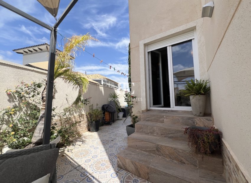 Wiederverkauf - Villa -
Orihuela - Costa Blanca